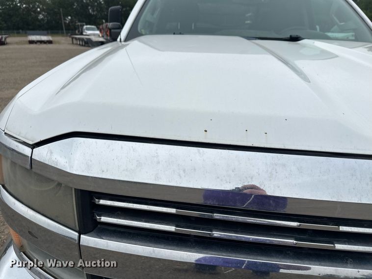 image for item DT6345 2016 Chevrolet Silverado 2500HD LT Double Cab pickup truck