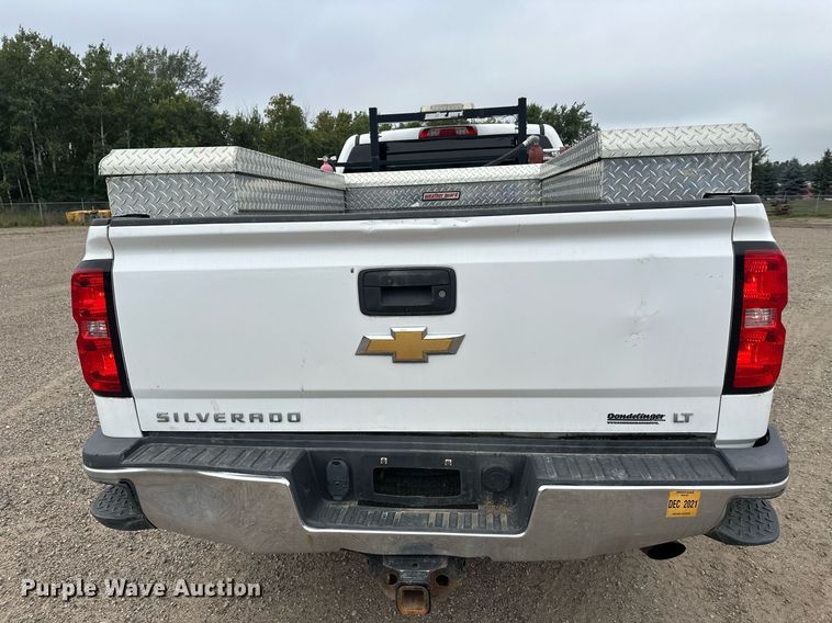 image for item DT6345 2016 Chevrolet Silverado 2500HD LT Double Cab pickup truck