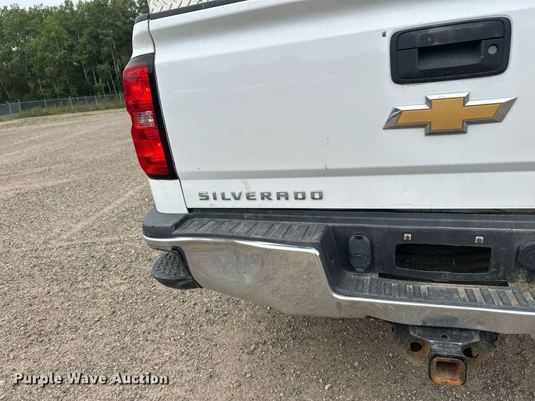 image for item DT6345 2016 Chevrolet Silverado 2500HD LT Double Cab pickup truck