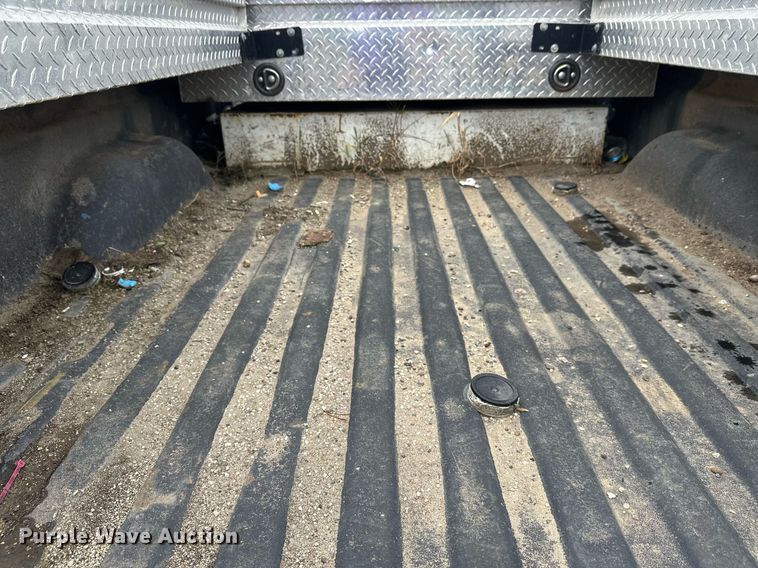 image for item DT6345 2016 Chevrolet Silverado 2500HD LT Double Cab pickup truck