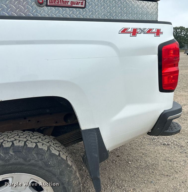 image for item DT6345 2016 Chevrolet Silverado 2500HD LT Double Cab pickup truck