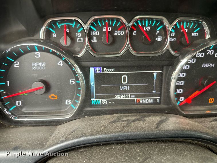 image for item DT6345 2016 Chevrolet Silverado 2500HD LT Double Cab pickup truck