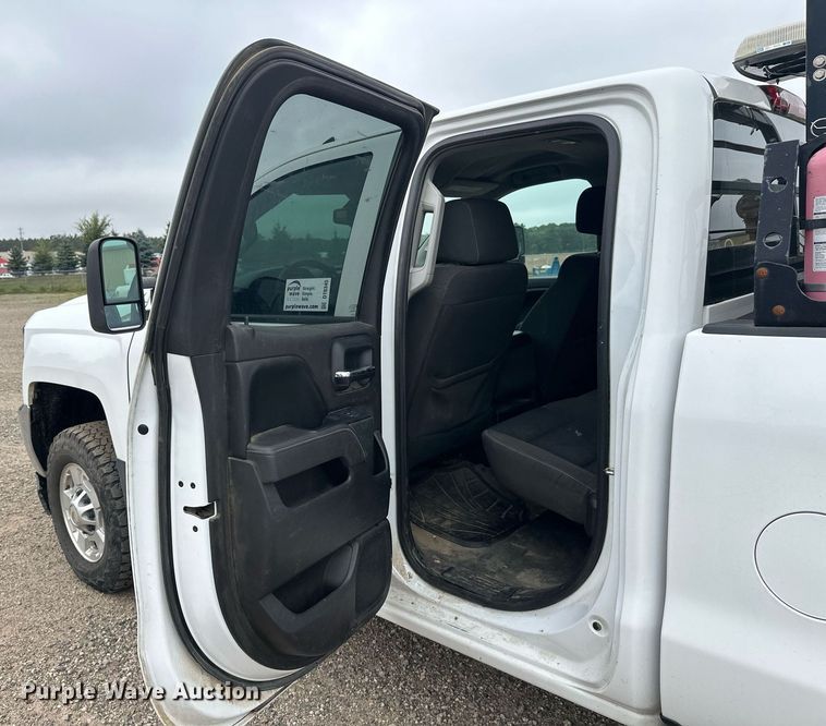 image for item DT6345 2016 Chevrolet Silverado 2500HD LT Double Cab pickup truck