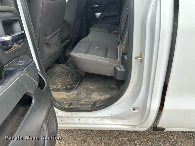 image for item DT6345 2016 Chevrolet Silverado 2500HD LT Double Cab pickup truck