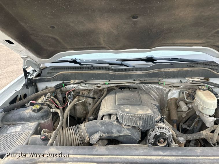 image for item DT6345 2016 Chevrolet Silverado 2500HD LT Double Cab pickup truck