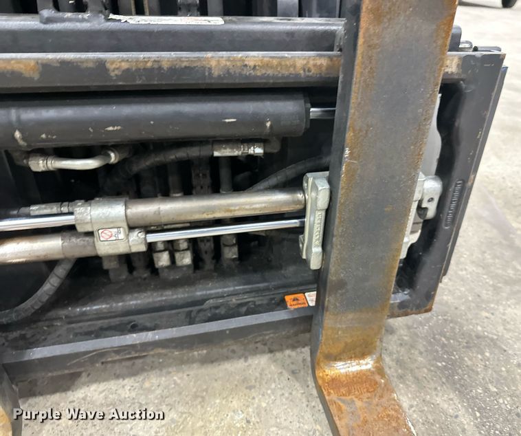 image for item DT6370 Caterpillar 2C50004 forklift