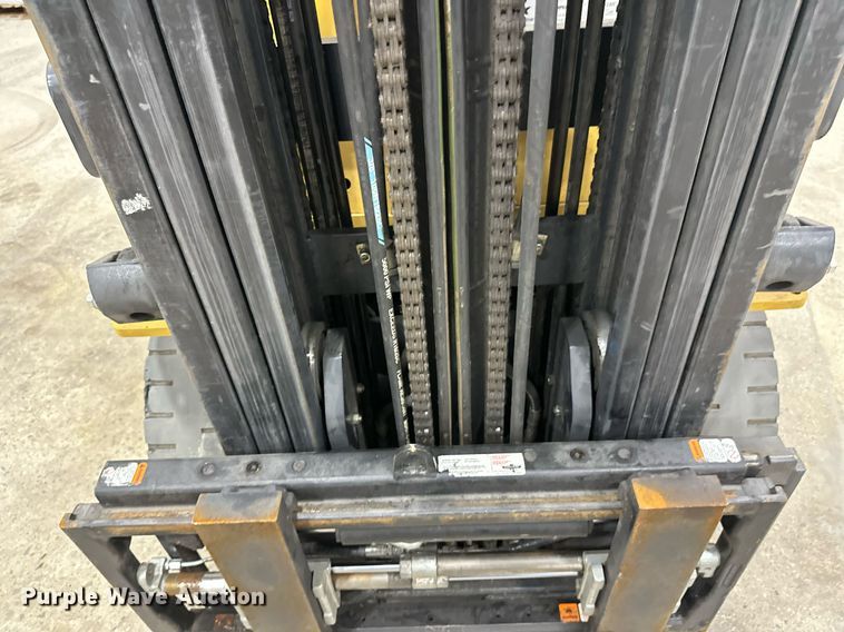 image for item DT6370 Caterpillar 2C50004 forklift