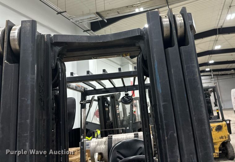 image for item DT6370 Caterpillar 2C50004 forklift