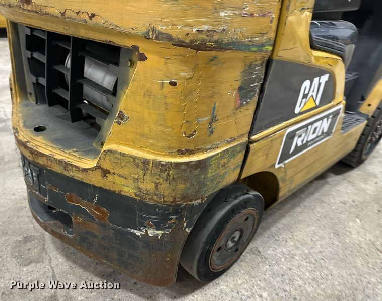 image for item DT6370 Caterpillar 2C50004 forklift