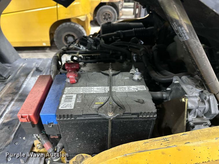 image for item DT6370 Caterpillar 2C50004 forklift