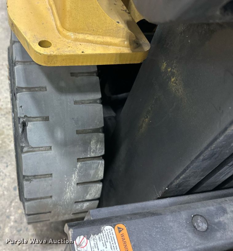 image for item DT6370 Caterpillar 2C50004 forklift