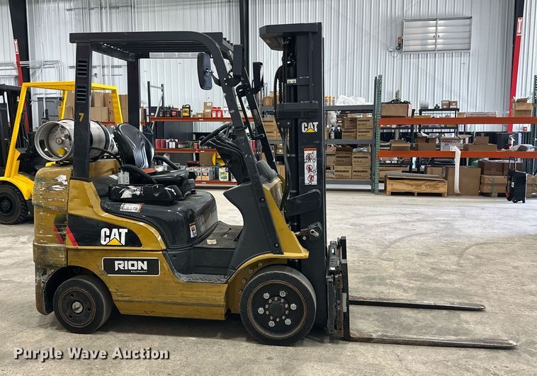 MONTACARGAS CATERPILLAR 2C50004
