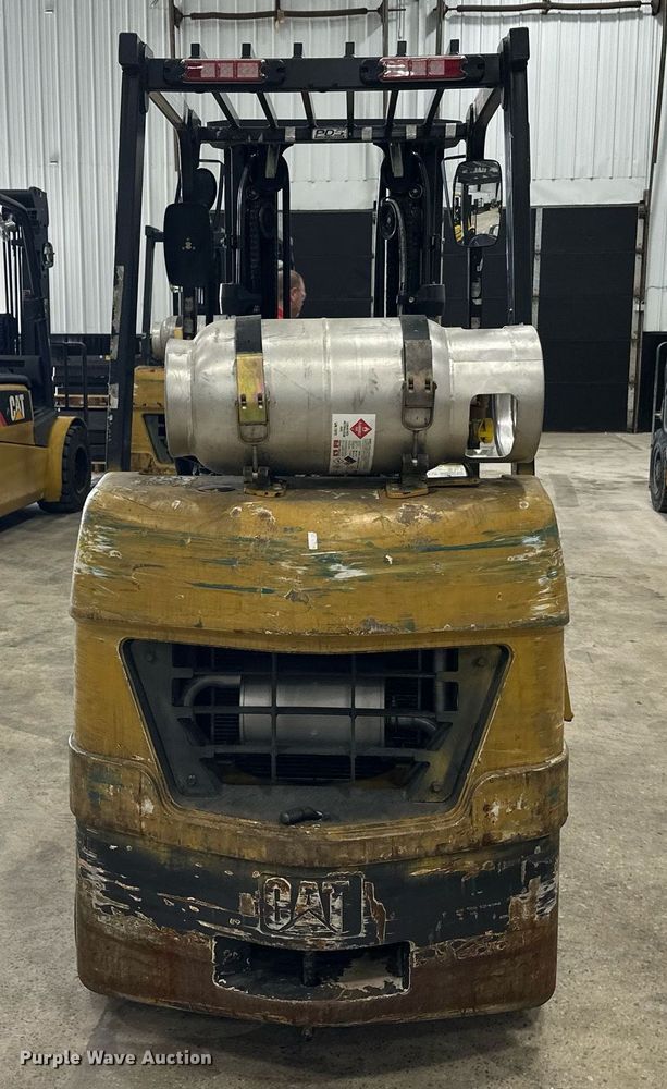 image for item DT6372 Caterpillar 2C50004 forklift