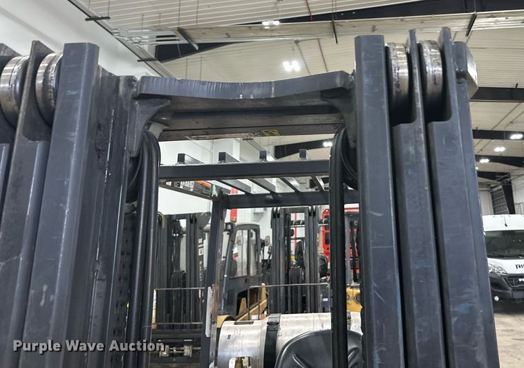 image for item DT6372 Caterpillar 2C50004 forklift