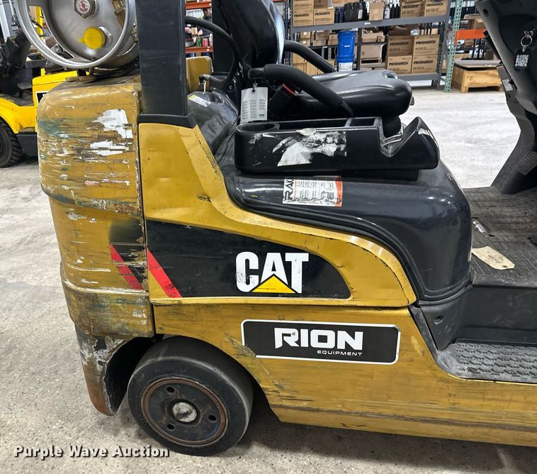 image for item DT6372 Caterpillar 2C50004 forklift