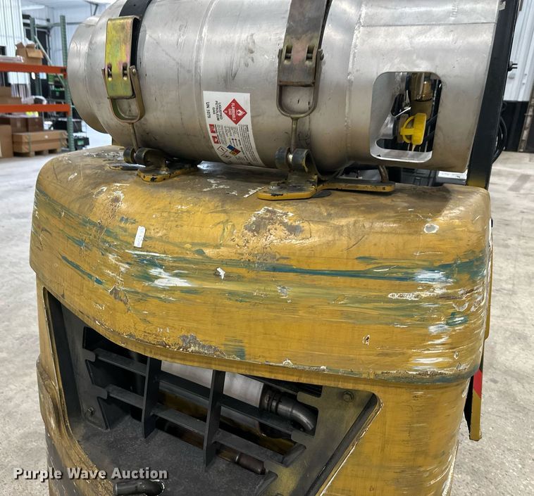 image for item DT6372 Caterpillar 2C50004 forklift