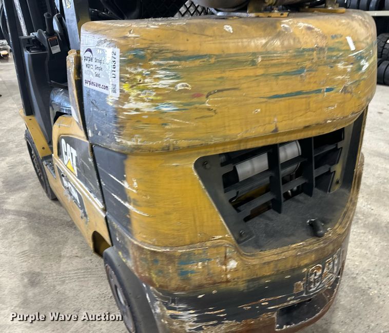 image for item DT6372 Caterpillar 2C50004 forklift