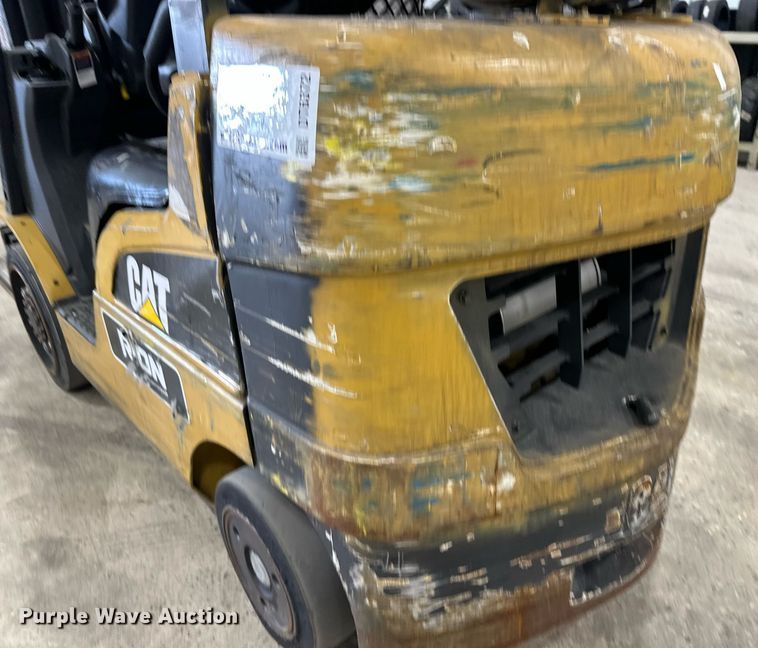 image for item DT6372 Caterpillar 2C50004 forklift