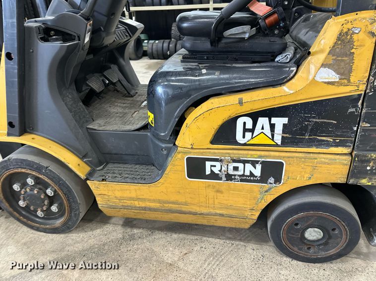 image for item DT6372 Caterpillar 2C50004 forklift