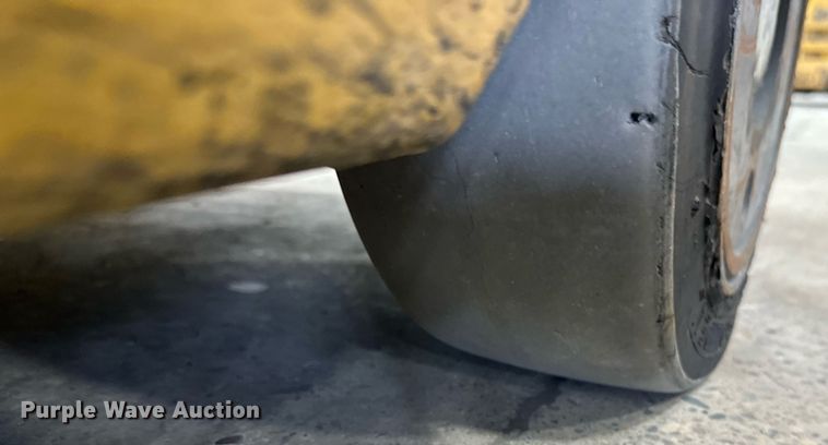 image for item DT6372 Caterpillar 2C50004 forklift