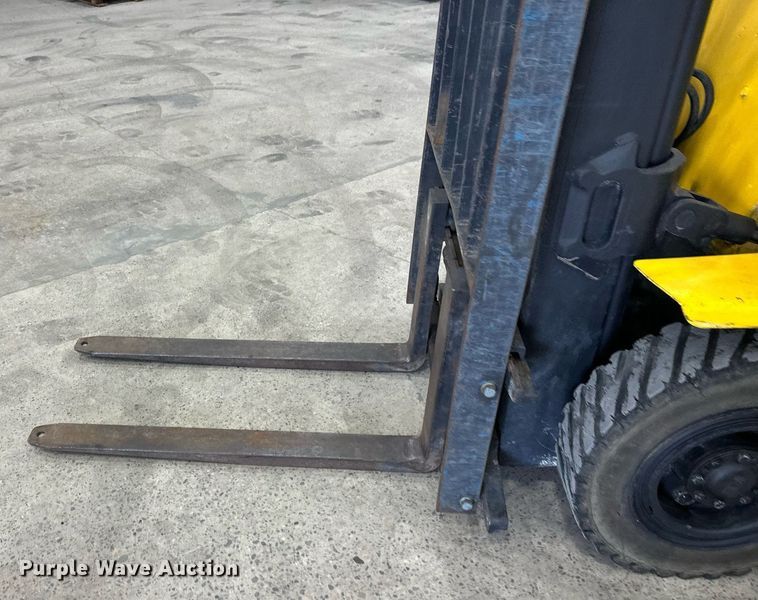 image for item DT6373 2021 Hyster H50XM forklift