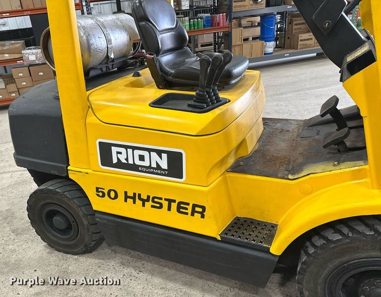 image for item DT6373 2021 Hyster H50XM forklift