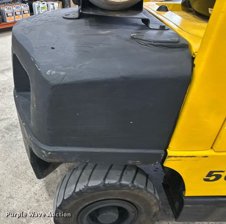 image for item DT6373 2021 Hyster H50XM forklift