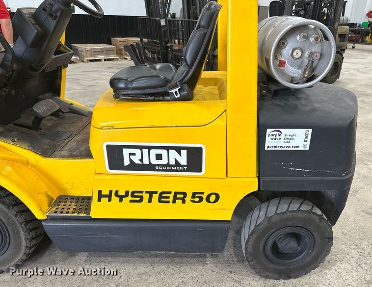 image for item DT6373 2021 Hyster H50XM forklift