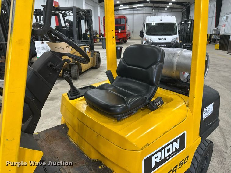 image for item DT6373 2021 Hyster H50XM forklift
