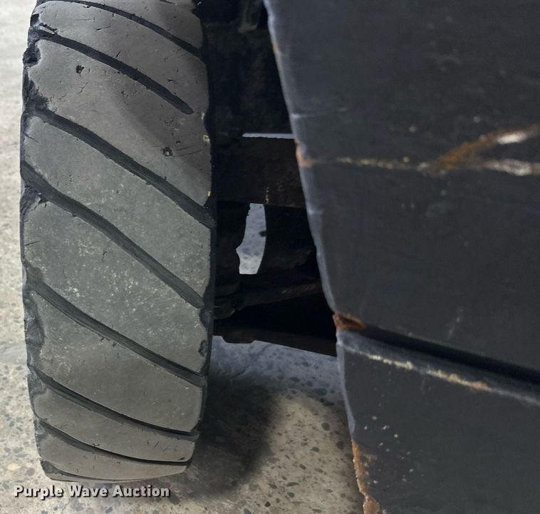 image for item DT6373 2021 Hyster H50XM forklift