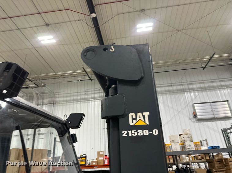 image for item DT6374 Caterpillar EP10000 forklift