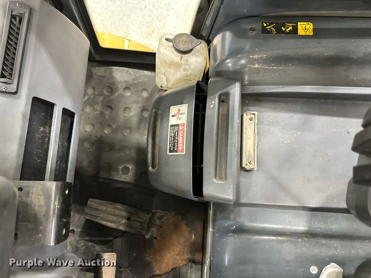 image for item DT6374 Caterpillar EP10000 forklift