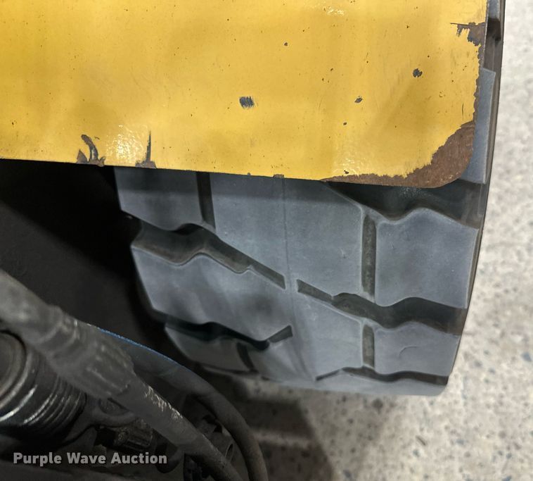 image for item DT6374 Caterpillar EP10000 forklift