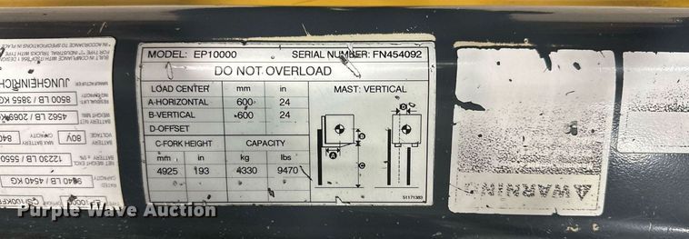 image for item DT6374 Caterpillar EP10000 forklift