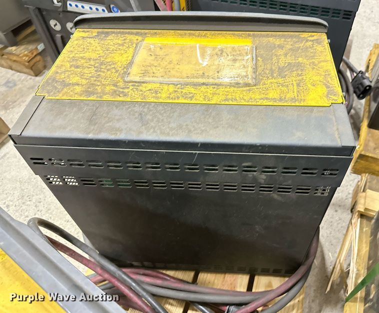 image for item DT6374 Caterpillar EP10000 forklift