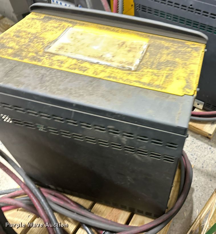 image for item DT6374 Caterpillar EP10000 forklift