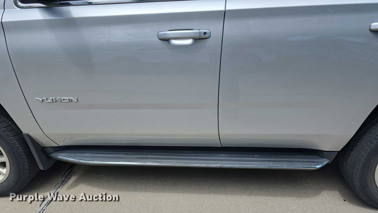 image for item DT6927 2015 GMC Yukon SLE SUV