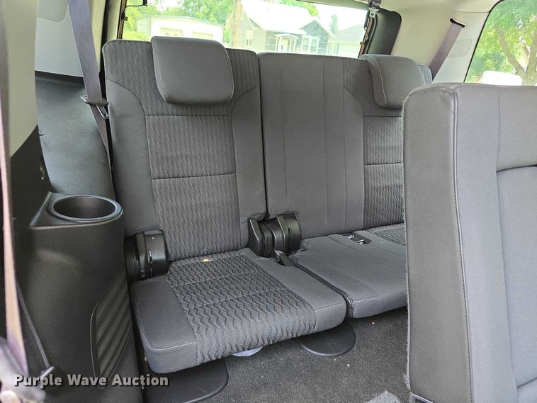 image for item DT6927 2015 GMC Yukon SLE SUV