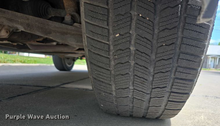 image for item DT6927 2015 GMC Yukon SLE SUV