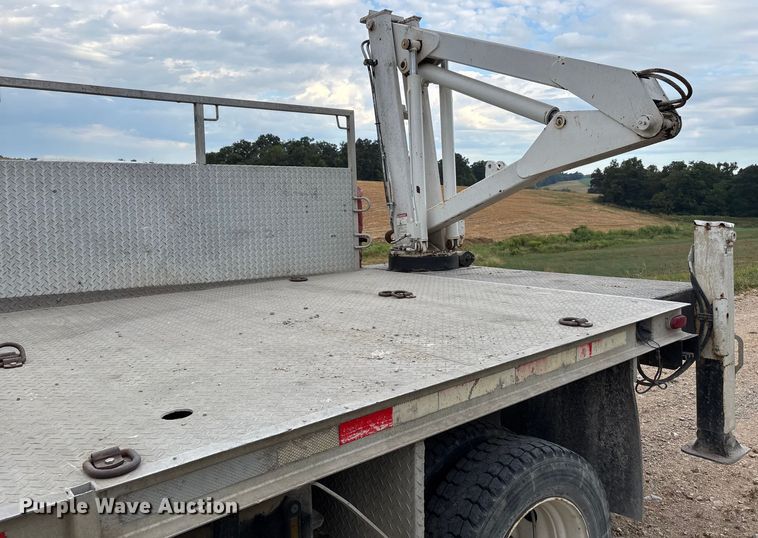 image for item DU1294 2003 Ford F550 Super Duty utility / service truck