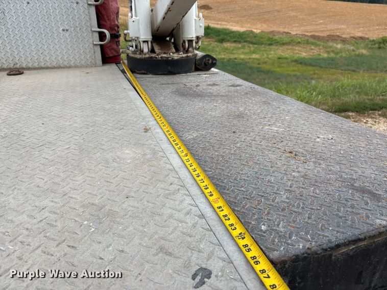 image for item DU1294 2003 Ford F550 Super Duty utility / service truck