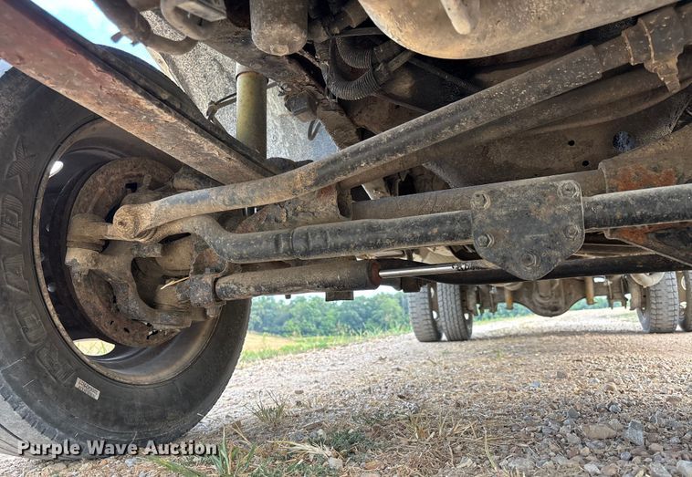 image for item DU1294 2003 Ford F550 Super Duty utility / service truck