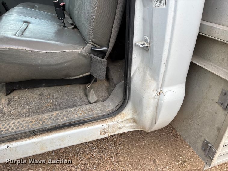 image for item DU1294 2003 Ford F550 Super Duty utility / service truck