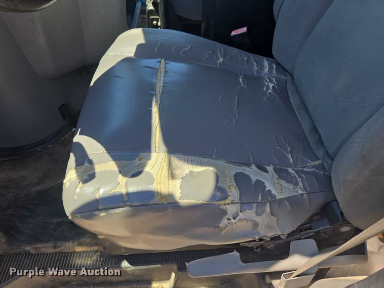 image for item DU2509 2012 Ford E150 van