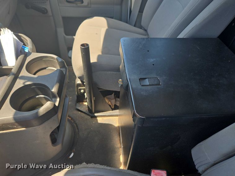 image for item DU2509 2012 Ford E150 van