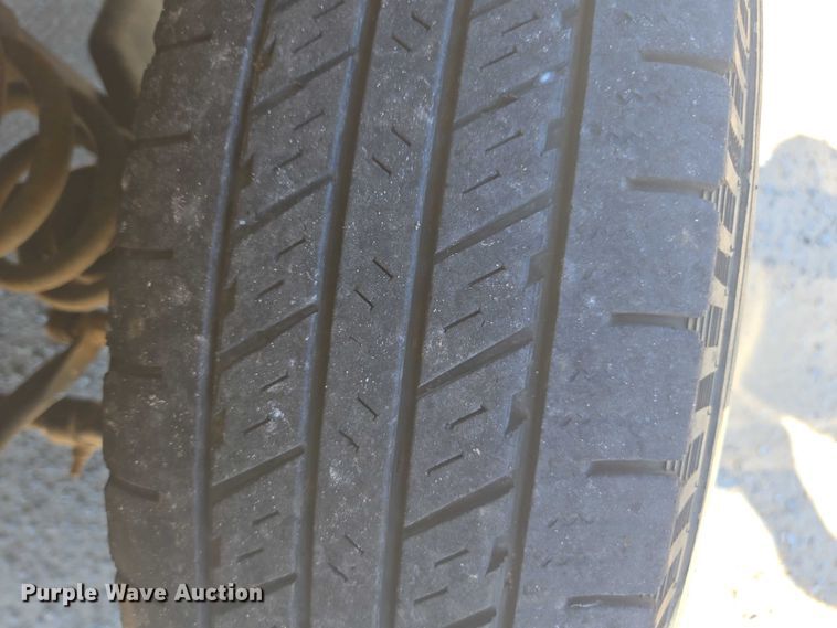 image for item DU2509 2012 Ford E150 van