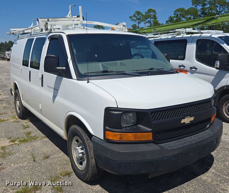 image for item DU2510 2015 Chevrolet Express 2500 van