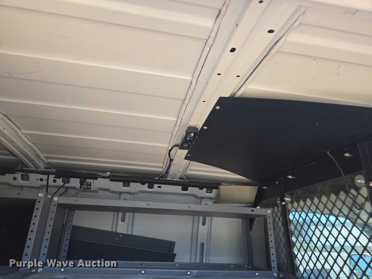 image for item DU2510 2015 Chevrolet Express 2500 van