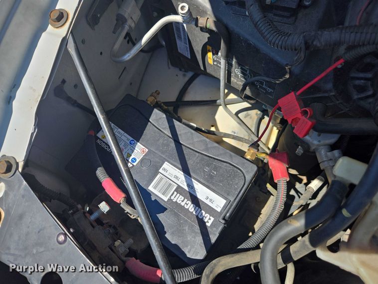 image for item DU2510 2015 Chevrolet Express 2500 van