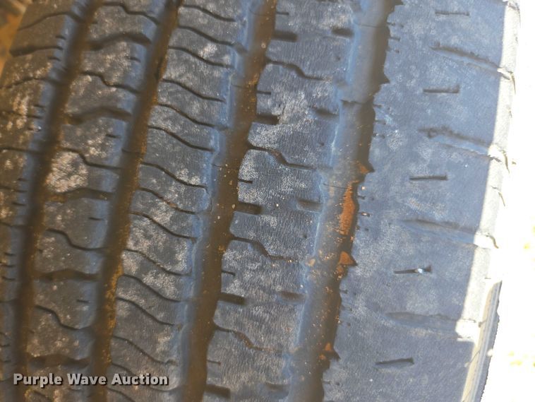 image for item DU2510 2015 Chevrolet Express 2500 van